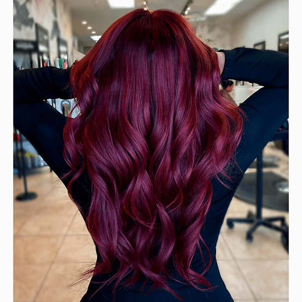 Темный табак, горький мокко, персиковое золото и другие тренды окрашивания зимы-2026