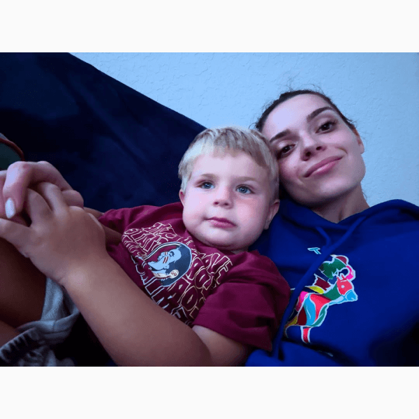 Аделина Сотникова стала матерью во второй раз