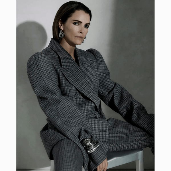 Носите браслеты поверх рукавов – зимой это смотрится очень стильно