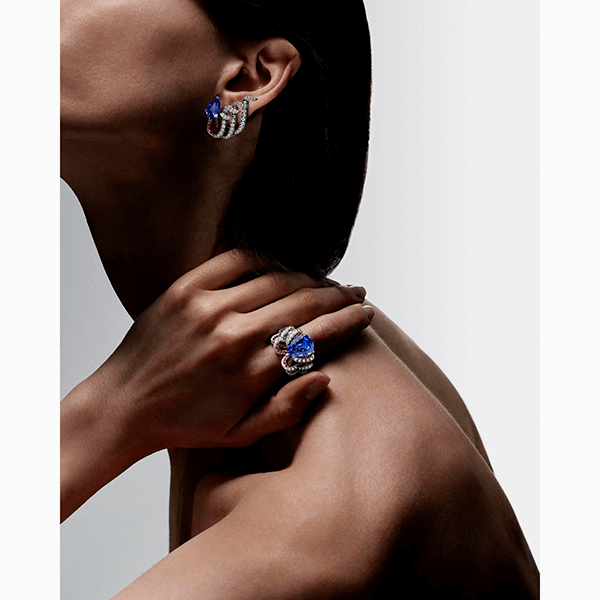 Этой зимой вам не обойтись без коктейльных колец с цветными камнями, как у Fendi
