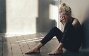 Ребенок стесняется своей внешности: как помочь