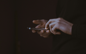 Как провести цифровой детокс для пары