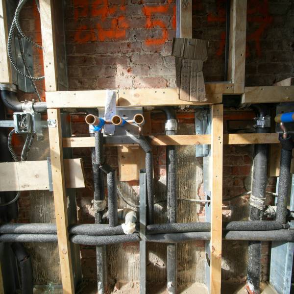 Водяной или электрический теплый пол