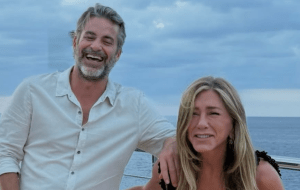 Бойфренд Дженнифер Энистон трогательно поздравил ее с днем рождения