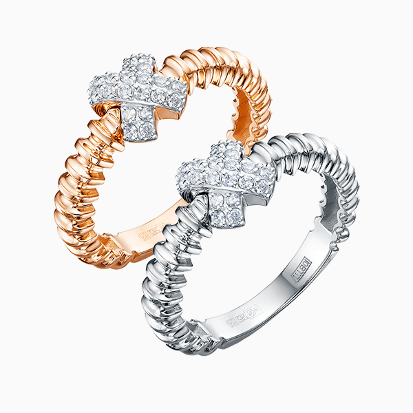 Эту тенденцию в украшениях мы сейчас встречаем повсюду