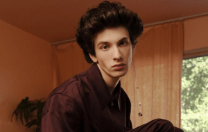 Марк Эйдельштейн спровоцировал слухи о романе с известной художницей