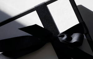 Необычные подарки на 23 Февраля: чем удивить любимого мужчину