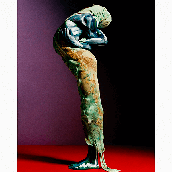 А что, если нас старит не внешность, а образ жизни?