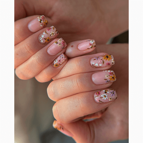 Любовь на кончиках пальцев: 10 трендовых дизайнов маникюра к 14 февраля