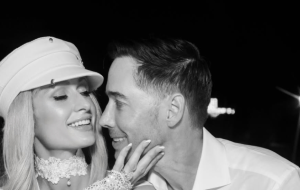 Пэрис Хилтон и ее муж устроили повторный обмен свадебными клятвами