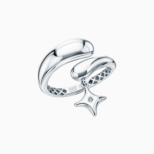 Как составить капсульную коллекцию из шести украшений на сумму до 10 000 рублей