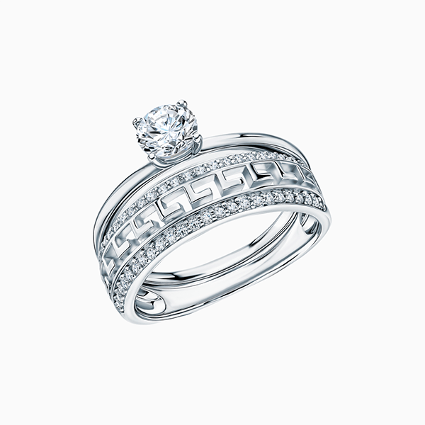 Ювелирное комбо с кристаллами, которое выглядит эффектно