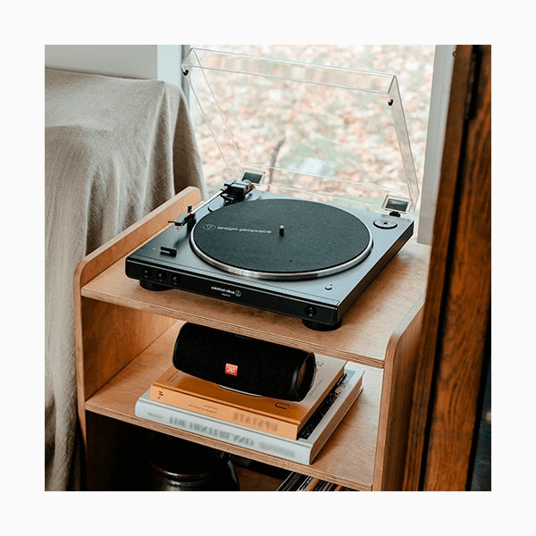 Необычные подарки на 23 Февраля: чем удивить любимого мужчину