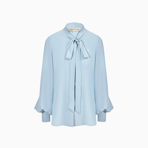 Кожа, цветные сумки, банты и еще 5 классных трендов весны-2026