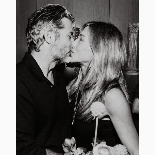 Бойфренд Дженнифер Энистон трогательно поздравил ее с днем рождения