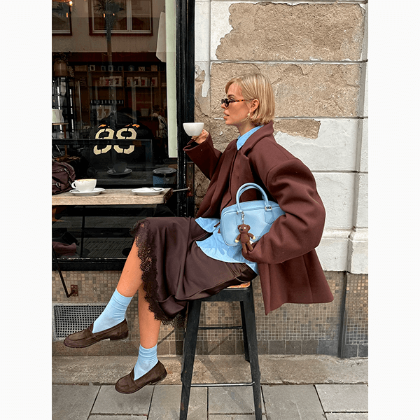 Голубой и коричневый – самое стильное цветовое сочетание этой зимы