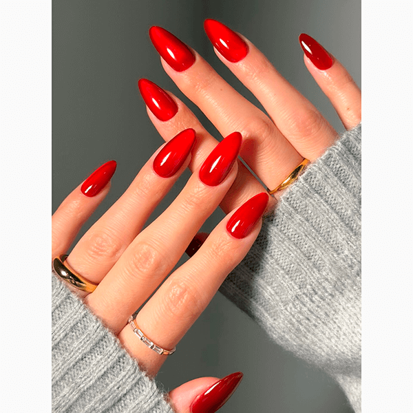 Любовь на кончиках пальцев: 10 трендовых дизайнов маникюра к 14 февраля