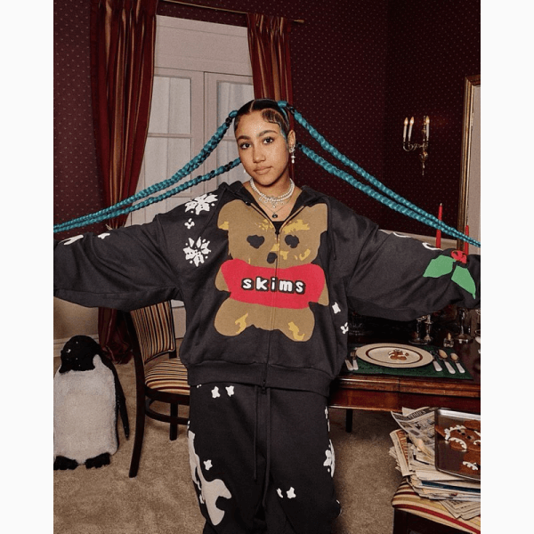 Старшая дочь Ким Кардашьян собирается запустить бренд одежды