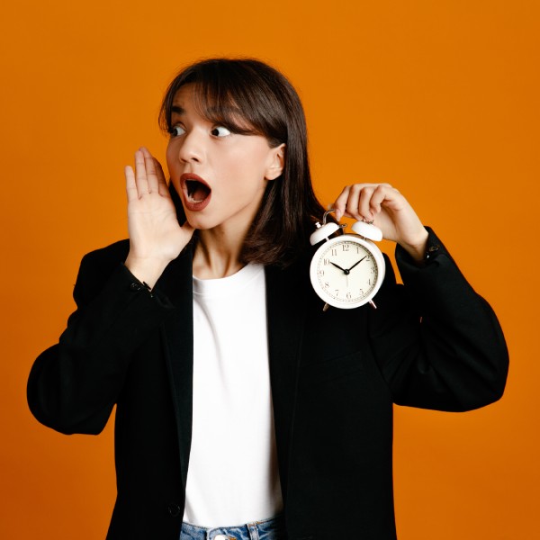 постоянно опаздываю