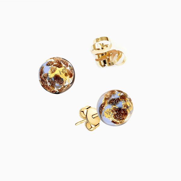 Что дарить девушке, которая обожает винтаж и редкие находки?