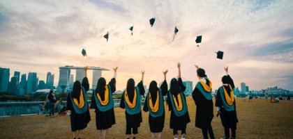 Как выбрать профессию после 11 класса: подборка перспективных направлений