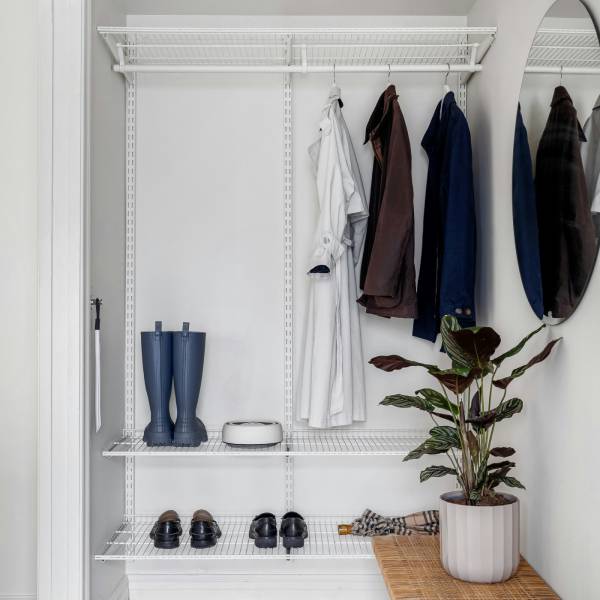 Как обустроить прихожую, чтобы вместилось всё и не было бардака