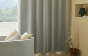 Как расширить пространство комнаты с помощью штор