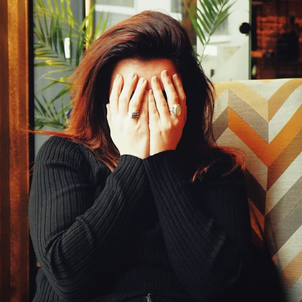 Почему токсичные отношения вызывают зависимость и из них так сложно выходить