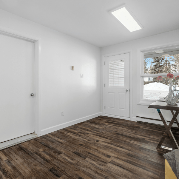 Как выбрать качественный ламинат для квартиры