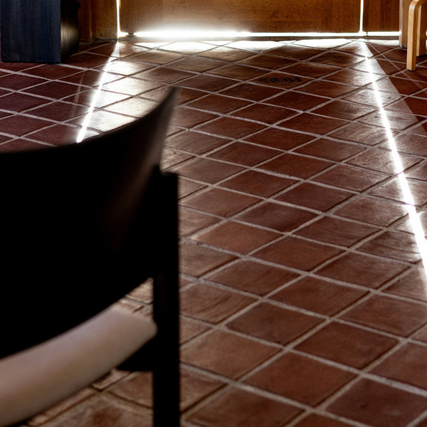 Плитка под дерево