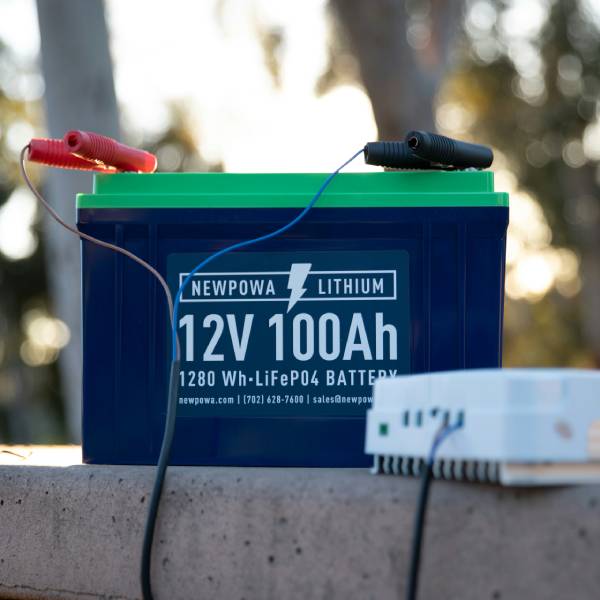 как зарядить аккумулятор автомобиля дома