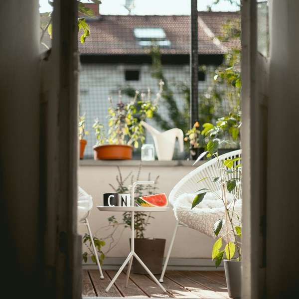 Выбираем балконное остекление