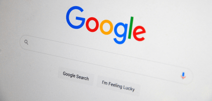 Доктор ищет информацию в поисковике на приеме – примета времени или признак некомпетентности? Мнение врача