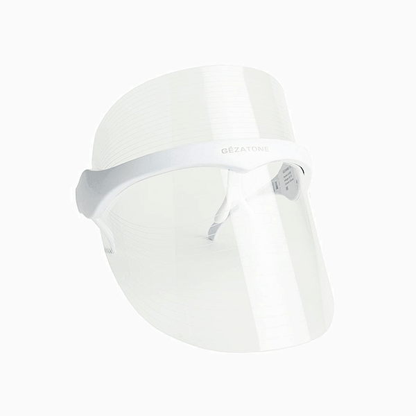 Почему поры на коже расширяются с возрастом и можно ли сделать их менее заметными?