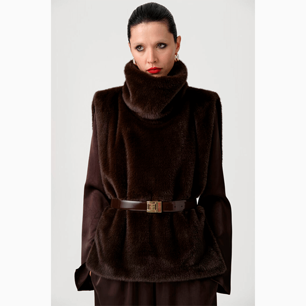 Шарф – главный аксессуар этого сезона. Где покупать и с чем носить?