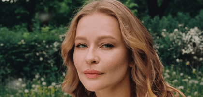 Юлия Пересильд прокомментировала роман ее старшей дочери