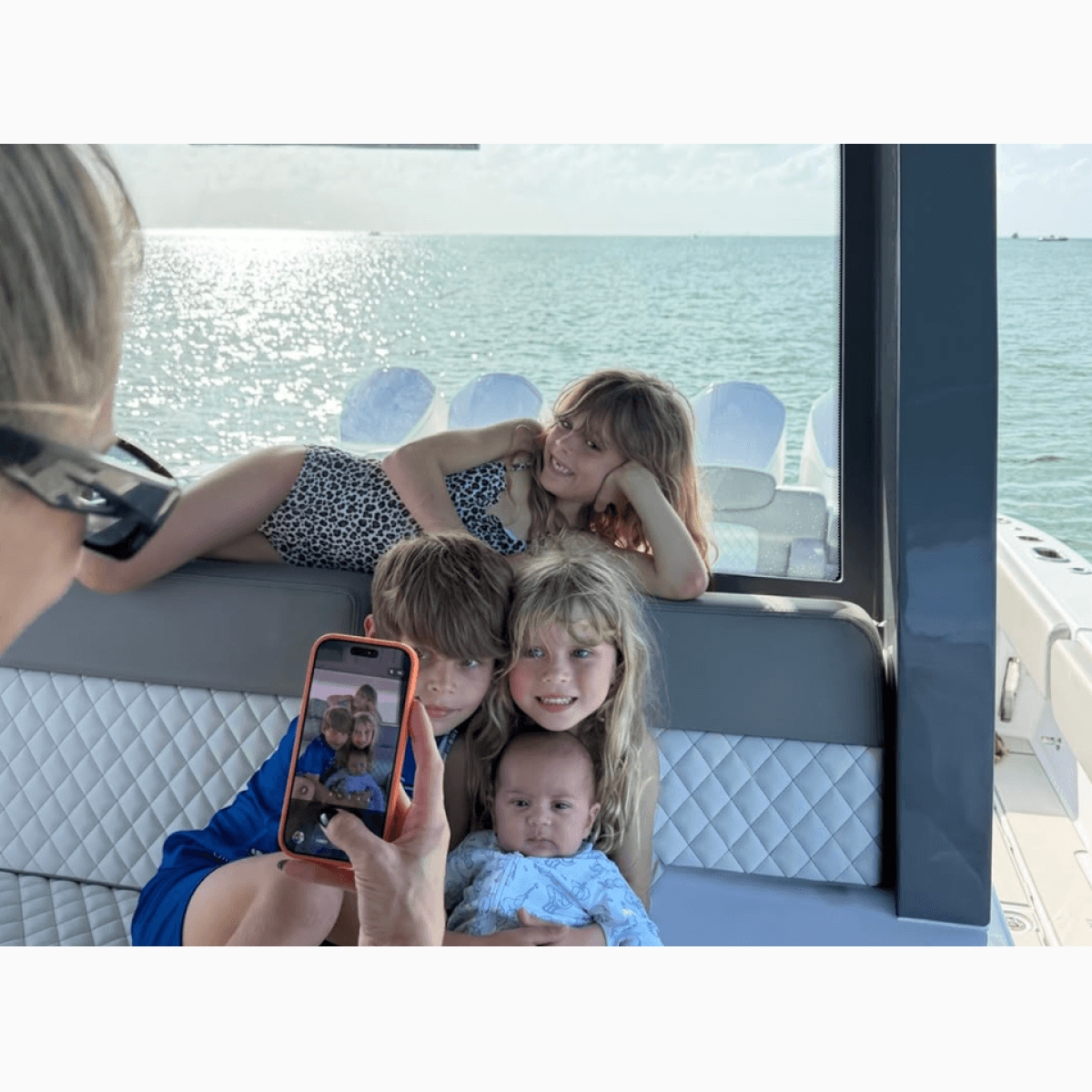 Энрике Иглесиас поделился редкими снимками детей от Анны Курниковой