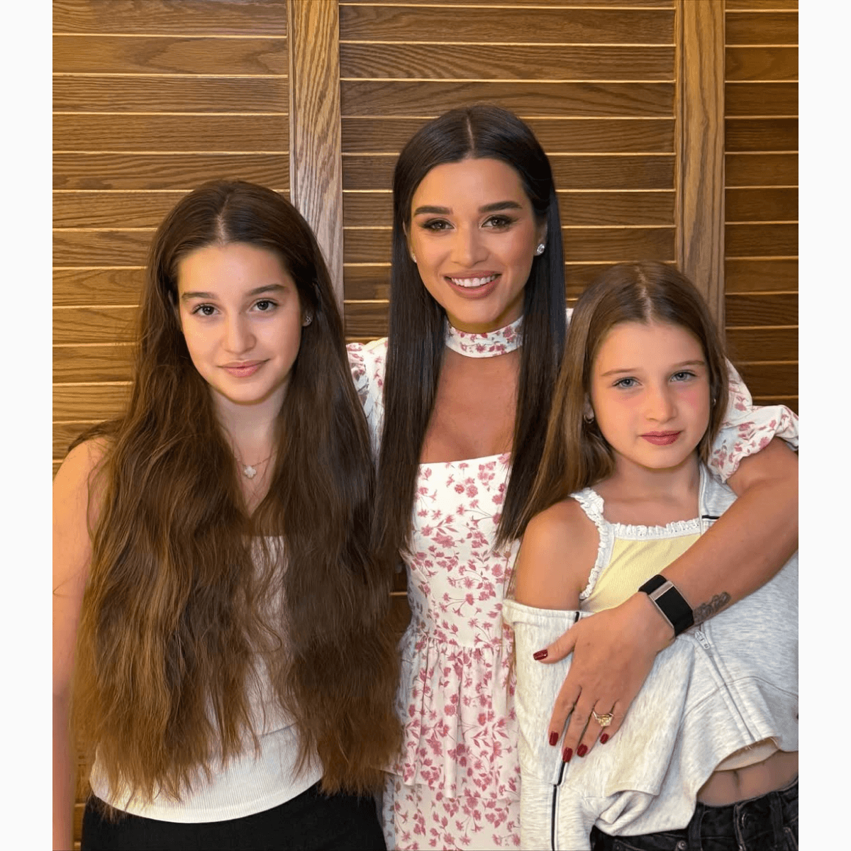 Ксения Бородина призналась, что не общается с отцами своих дочерей