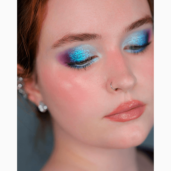 Кому подходит терракотовая помада?