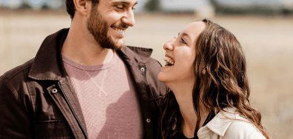 Почему одним обязательно нужны отношения, а кто-то не в поиске?