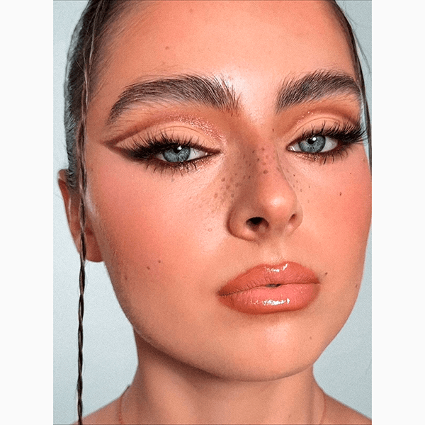 Кому подходит терракотовая помада?