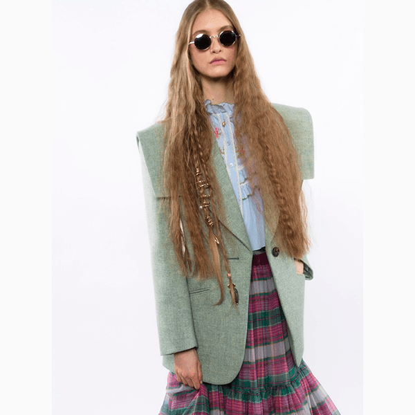 Украшения в форме спирали, как на показе Chloé, для ваших романтичных образов этой весной