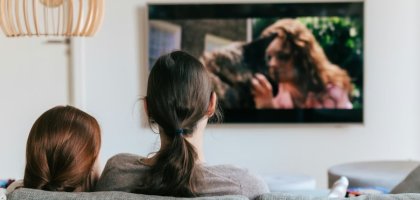 Почему люди пересматривают фильмы и сериалы?