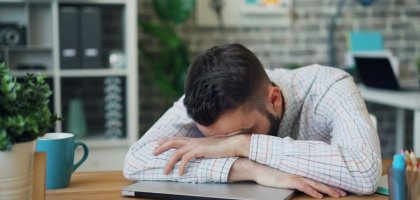 Как отличить настоящую усталость от лени и не корить себя