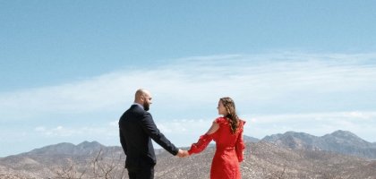 Почему нас раздражают счастливые пары, когда мы сами в кризисе