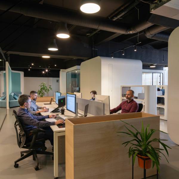 Почему сложно уйти с нелюбимой работы