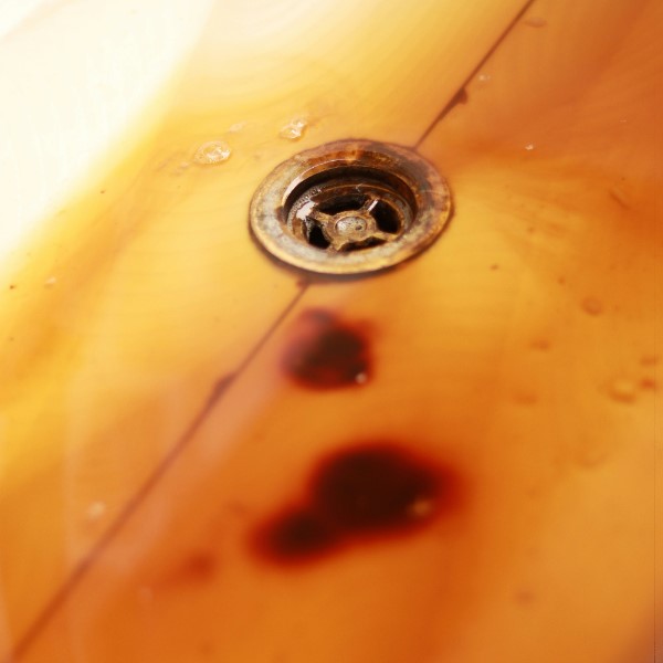 убрать ржавчину с ванны в домашних условиях