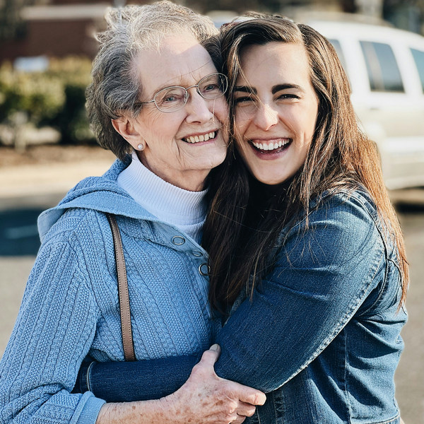 Почему взрослые дети чувствуют вину перед пожилыми родителями