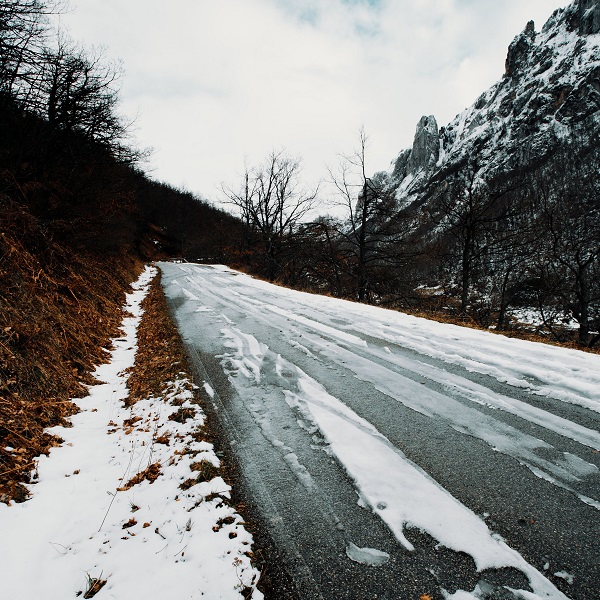 как ездить по рыхлому снегу
