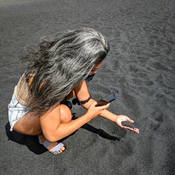 почему рано седеют волосы